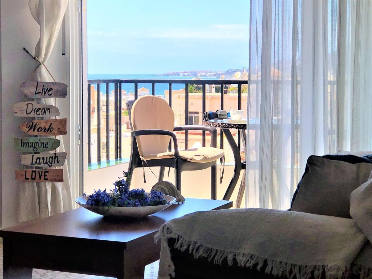Salute To The Sea Apartment เนร์คา ภายนอก รูปภาพ