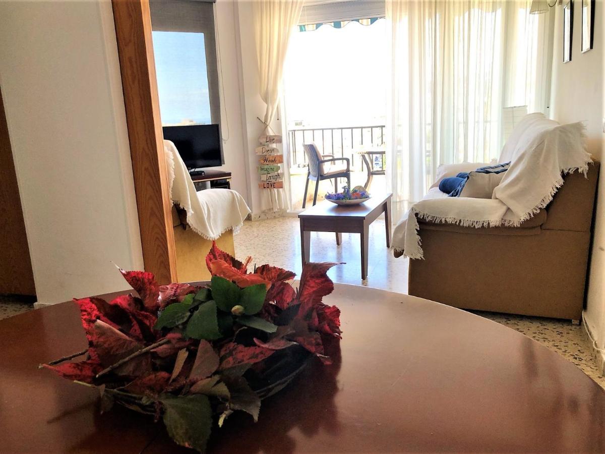 Salute To The Sea Apartment เนร์คา ภายนอก รูปภาพ